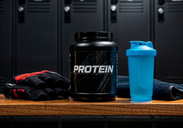 Diferença entre Whey Protein Creatina e BCAA: qual escolher?